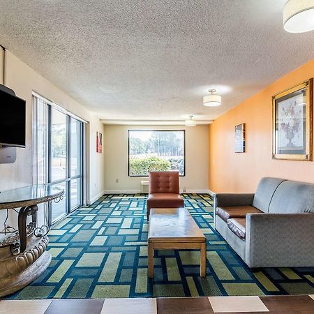 Motel 6-Kenly, Nc エクステリア 写真