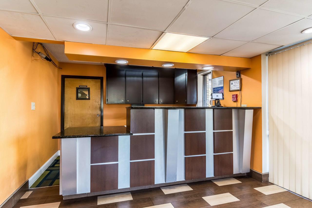 Motel 6-Kenly, Nc エクステリア 写真