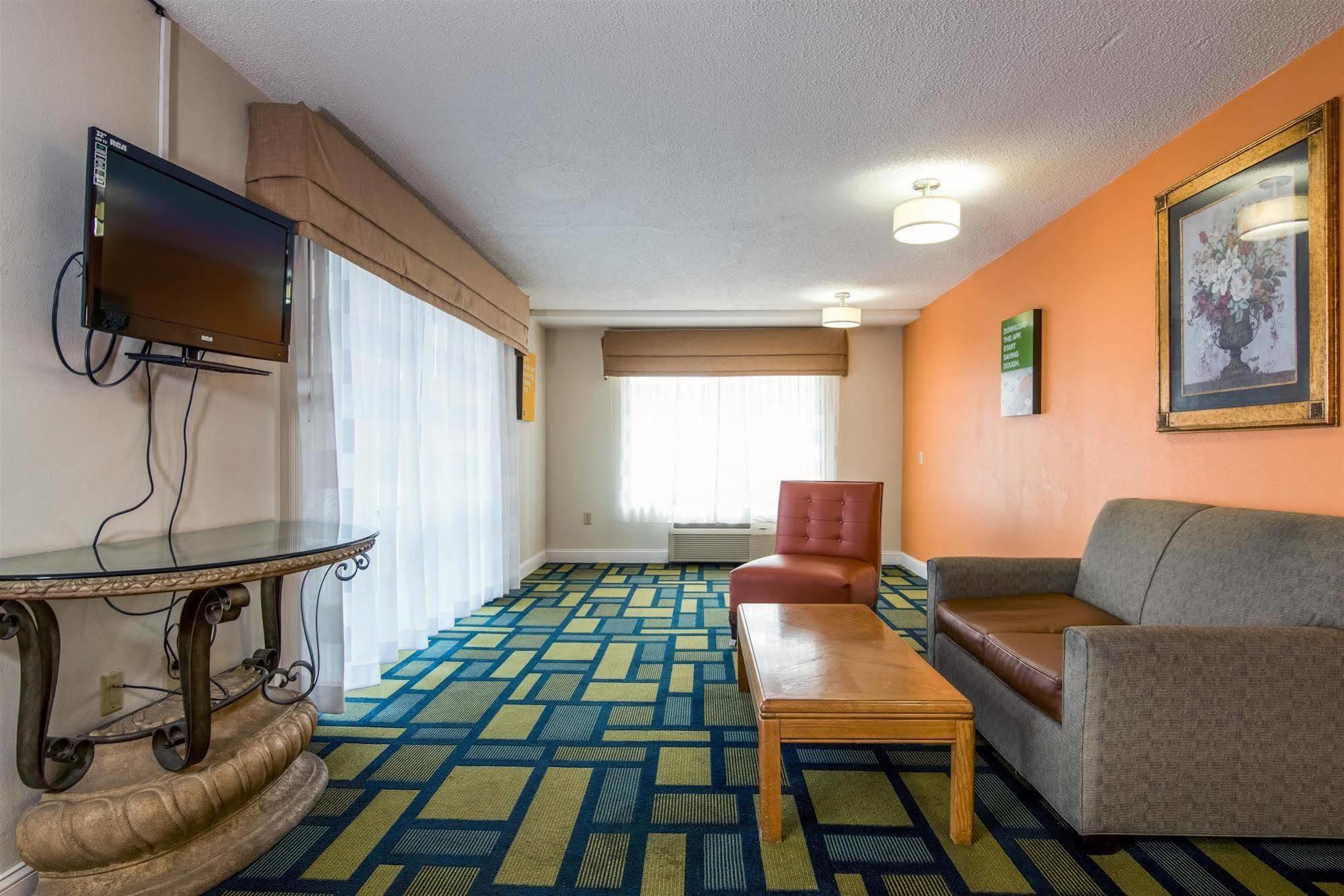 Motel 6-Kenly, Nc エクステリア 写真