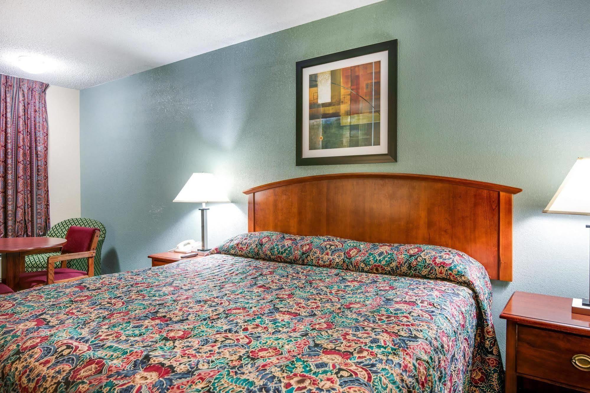 Motel 6-Kenly, Nc エクステリア 写真