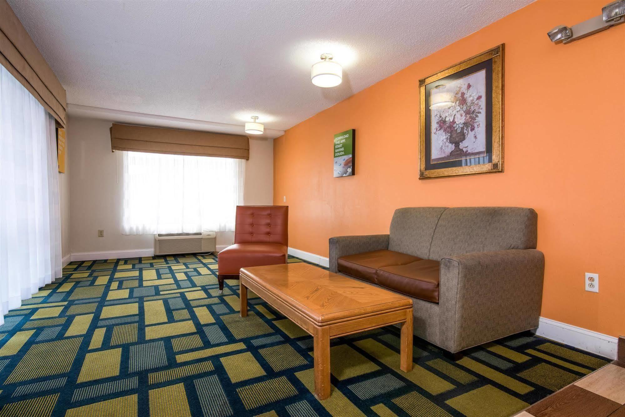 Motel 6-Kenly, Nc エクステリア 写真