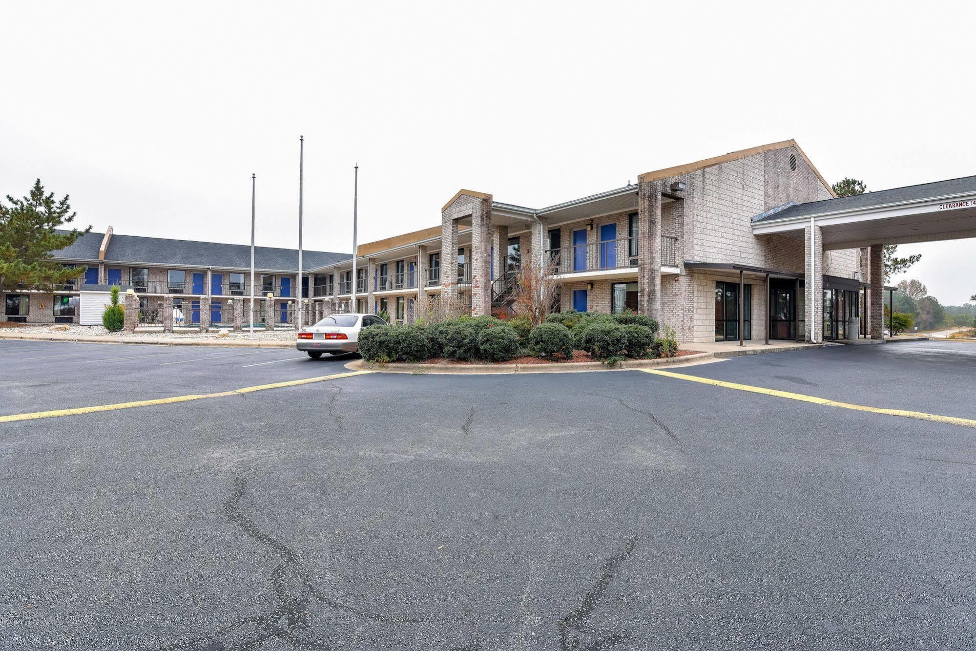 Motel 6-Kenly, Nc エクステリア 写真