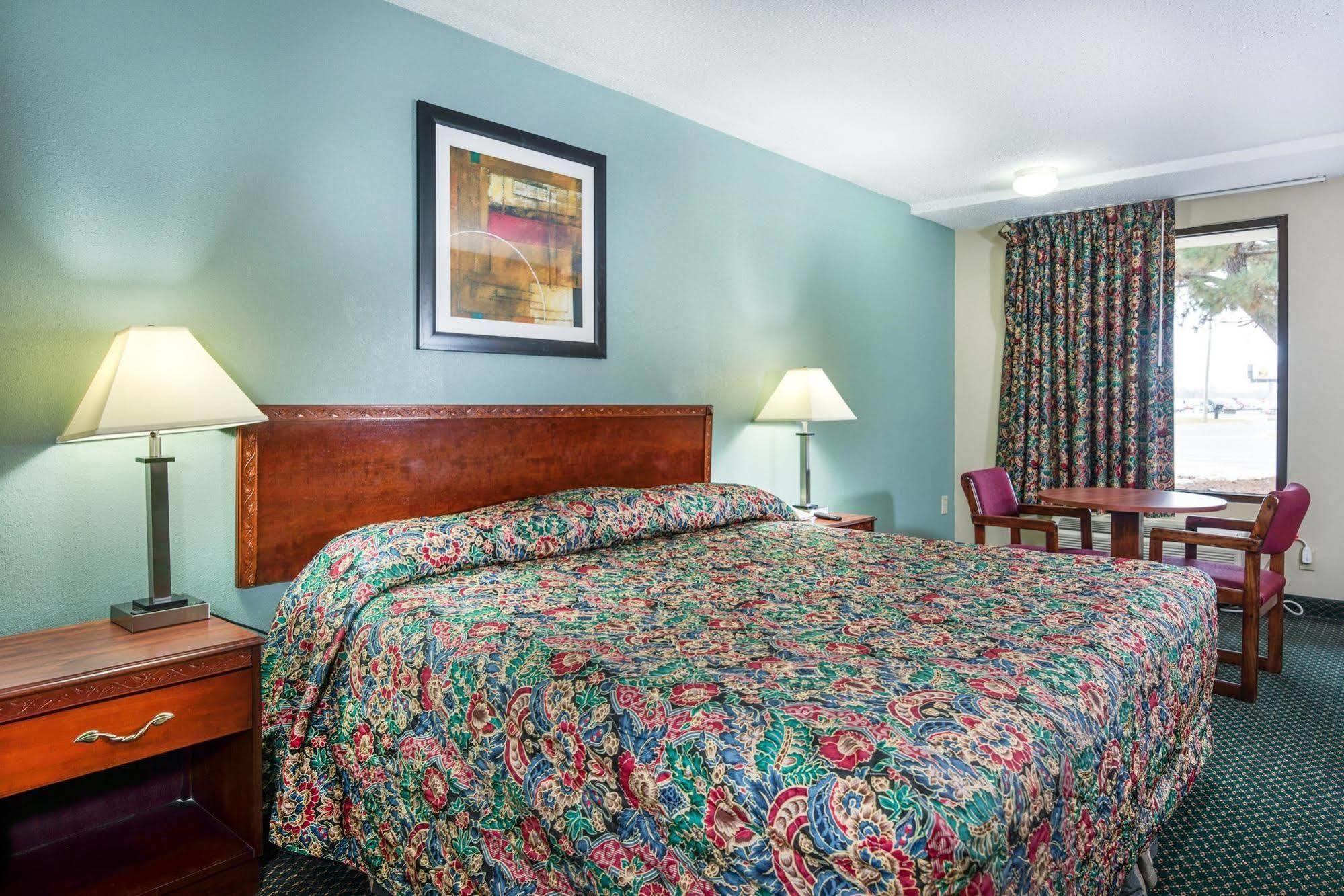 Motel 6-Kenly, Nc エクステリア 写真