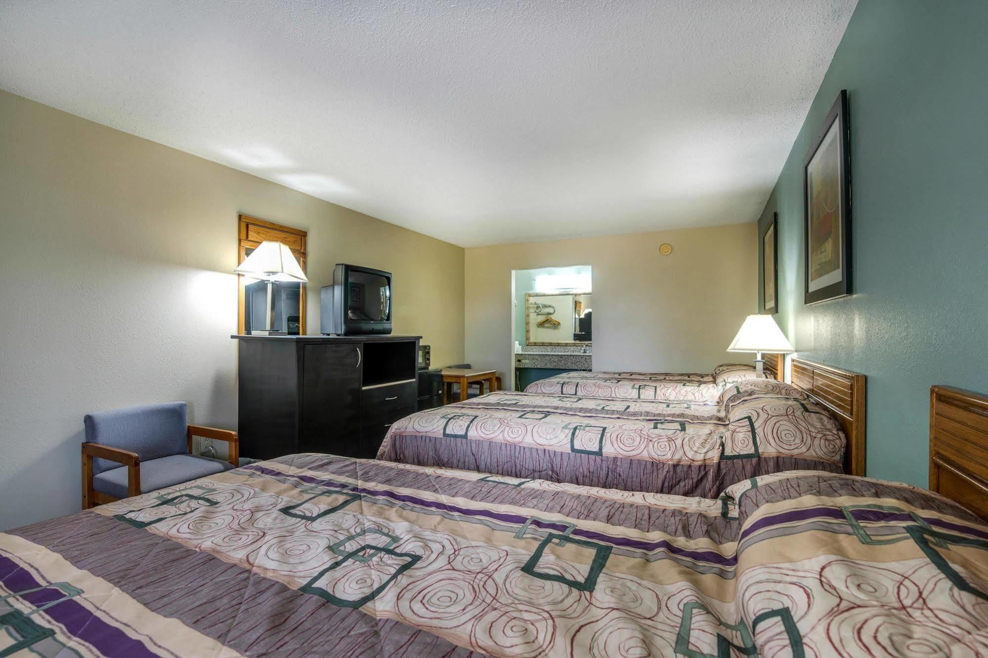 Motel 6-Kenly, Nc エクステリア 写真