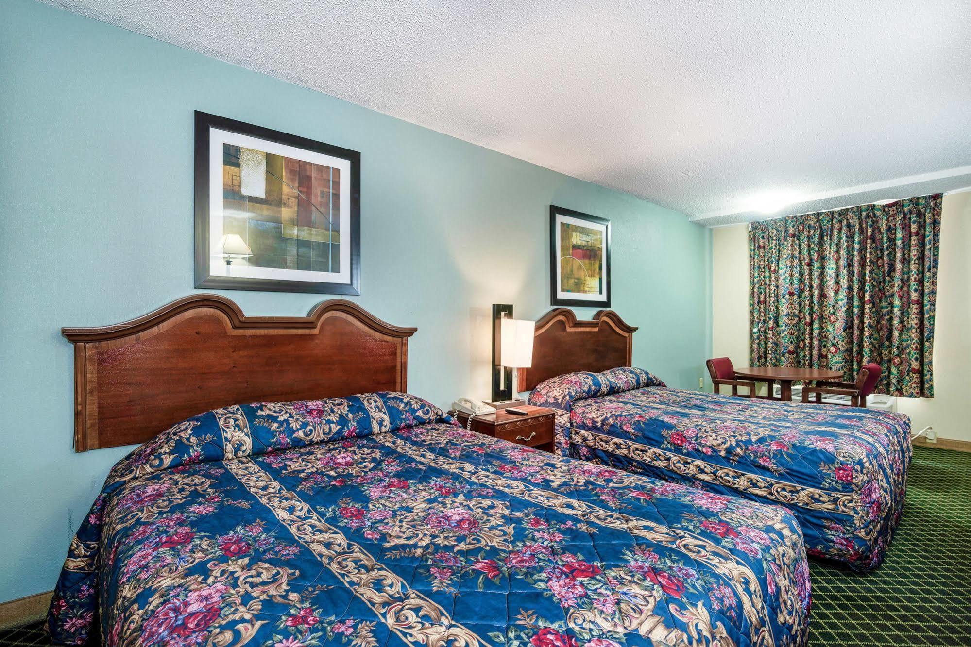 Motel 6-Kenly, Nc エクステリア 写真
