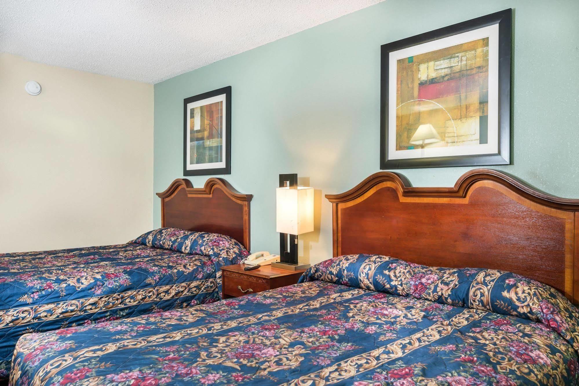 Motel 6-Kenly, Nc エクステリア 写真