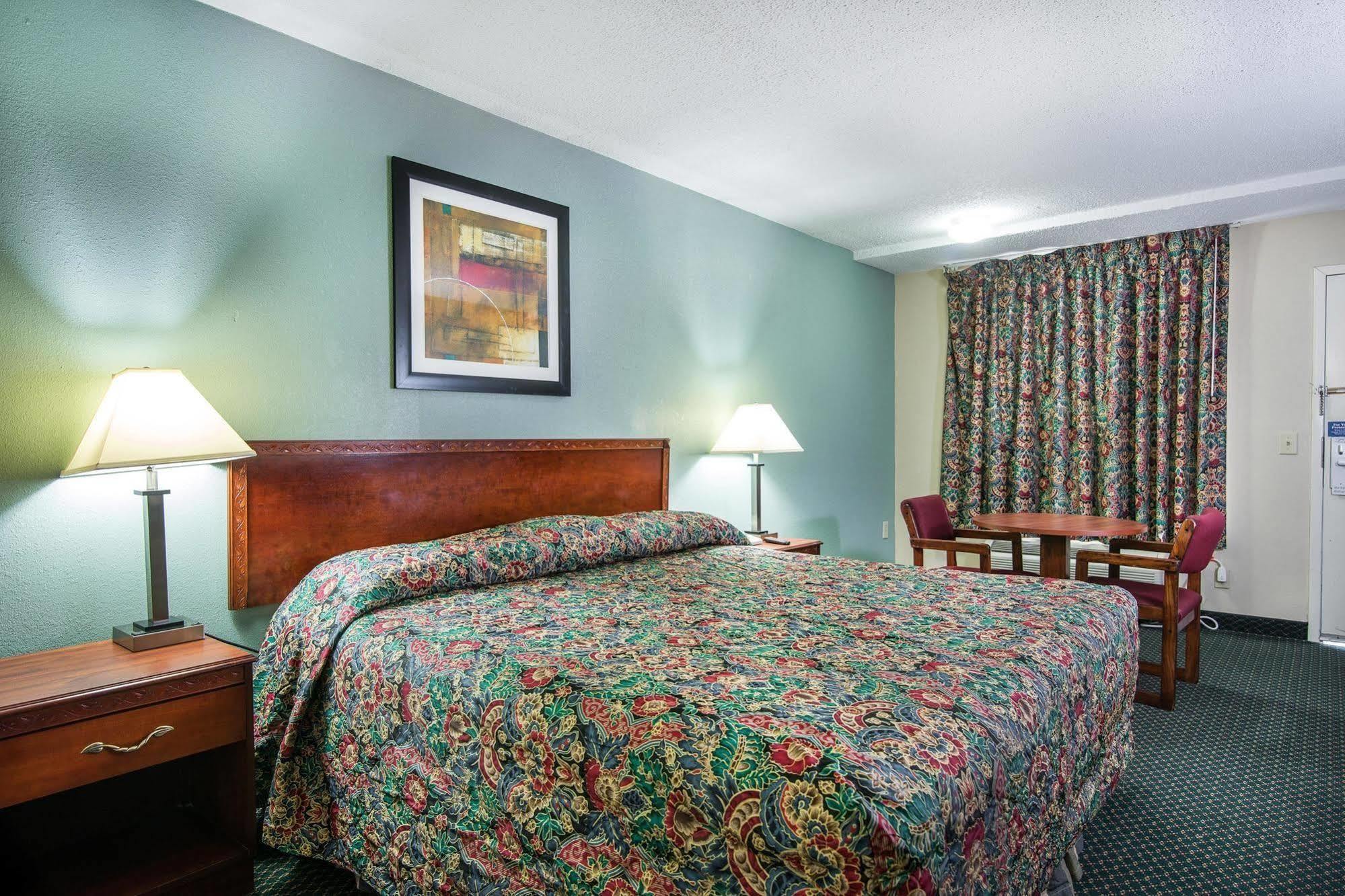 Motel 6-Kenly, Nc エクステリア 写真